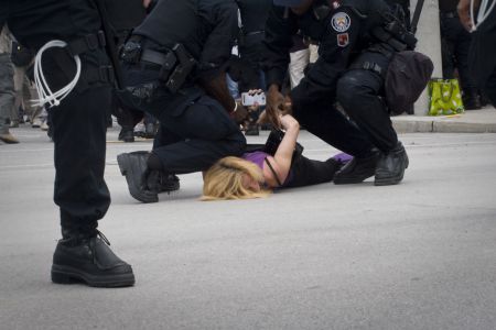 Jail solidarity action attacked by Toronto police