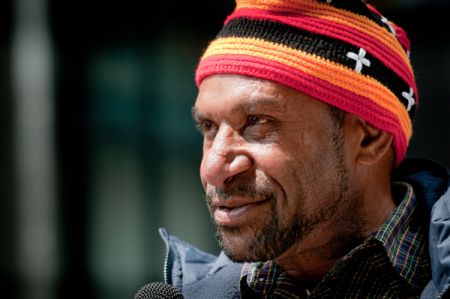 Jethro Tulin travelled 4 days from Papua New Guniea to address the Barrick Annual Membership Metting, but persisent visa problems meant he arrived less than an hour too late (photo: Allan Lissner). 